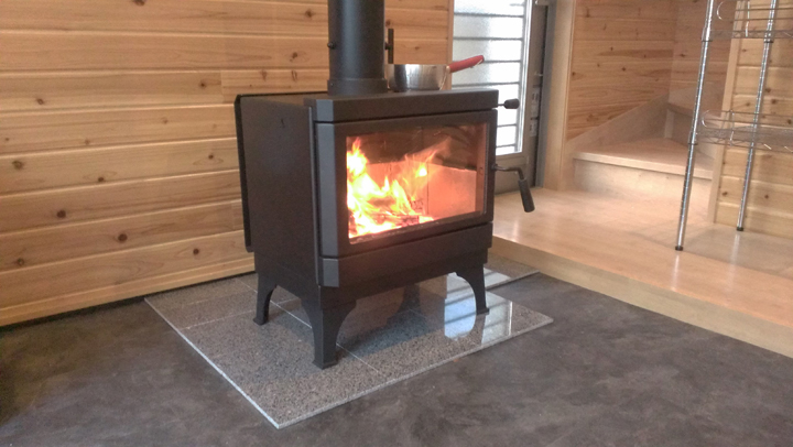 千葉県のお客様の薪ストーブの施工例 喜びの声 薪ストーブ 軽井沢暖炉