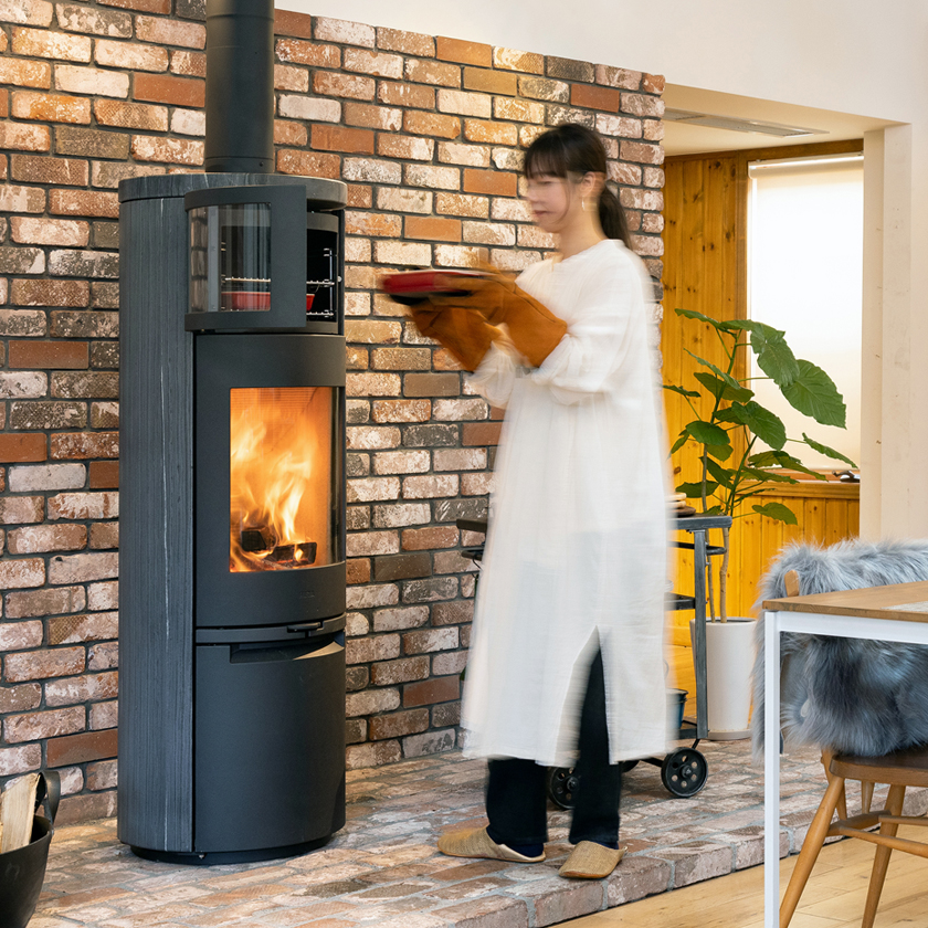 ヒタ スクルド オーブン ブラックウッド